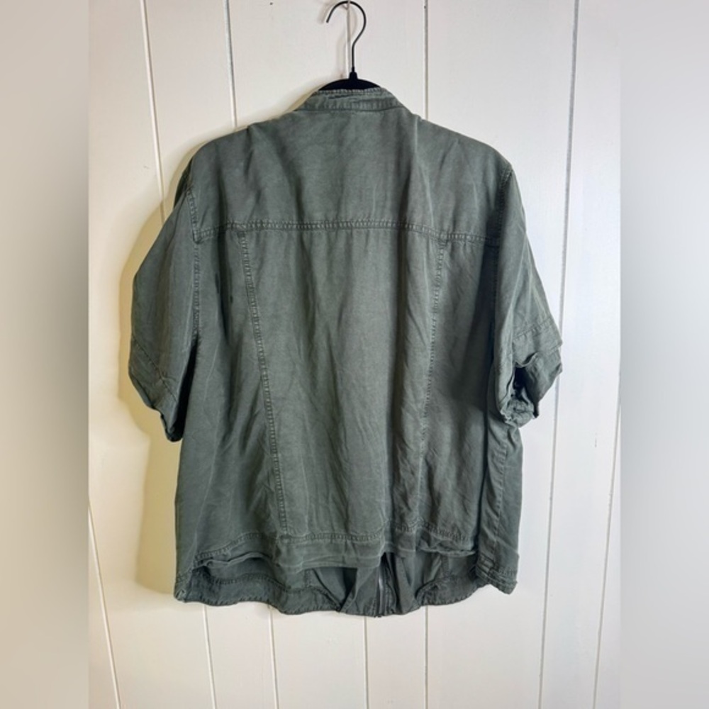 Torrid Short Sleeve Utility Shirt Jacket‎ 4X